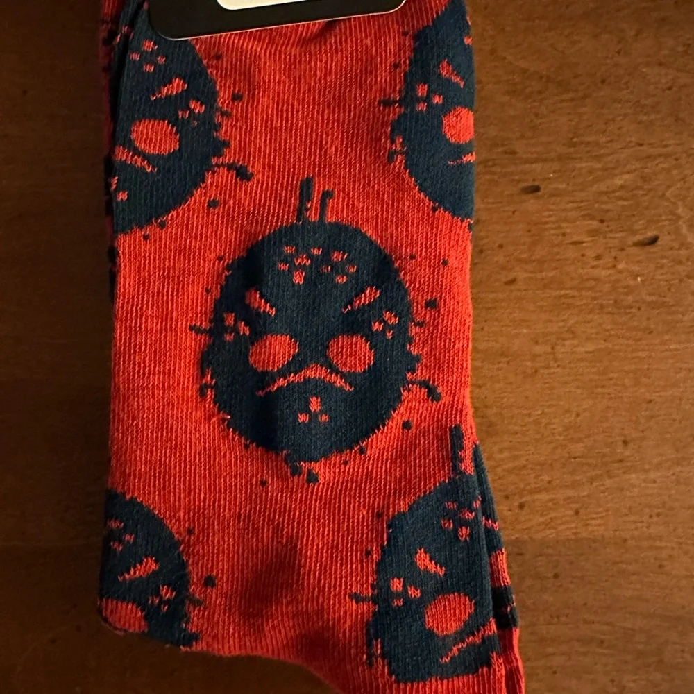 🌵3/$15 Friday the 13th Mask Classic Thriller Halloween Socks (see description)